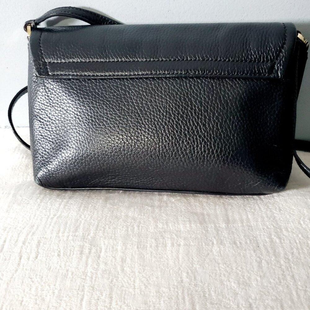 Kate Spade Black Pebbled Leather Crossbody Bag Flap Shoulder Purse Gold Log - Picture 4 of 10